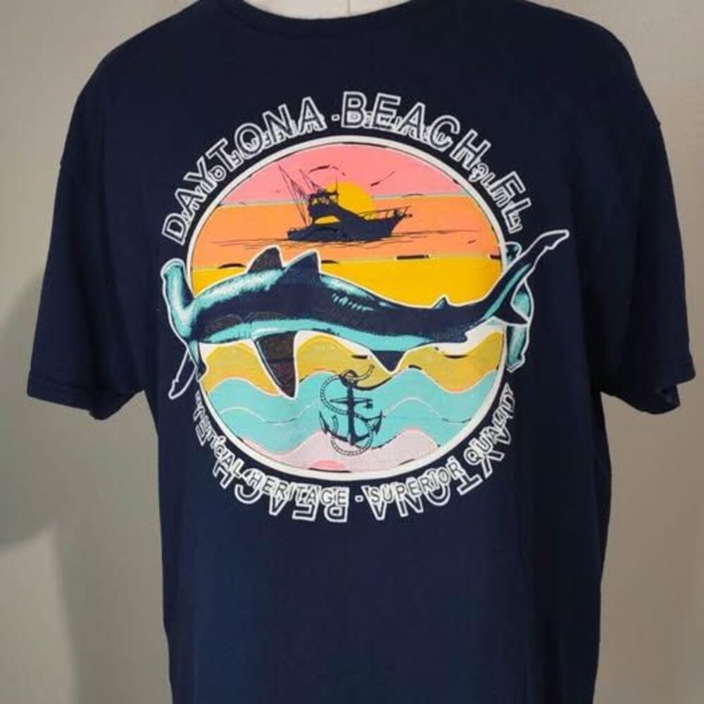 Large Delta Pro Weight Short Sleeve T-shirt (Daytona Beach FL.) C4391